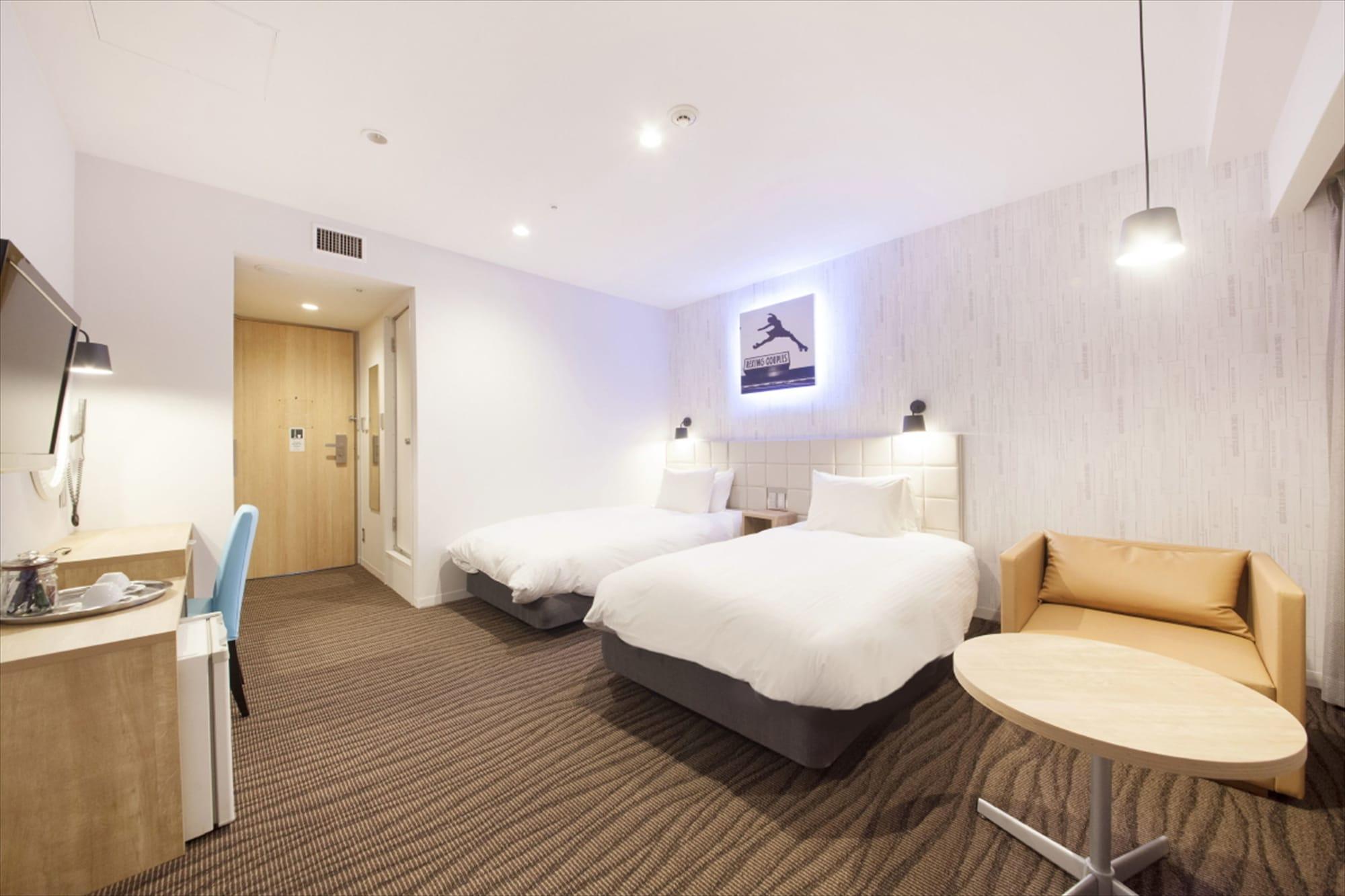 Hotel Plumm Yokohama  Extérieur photo