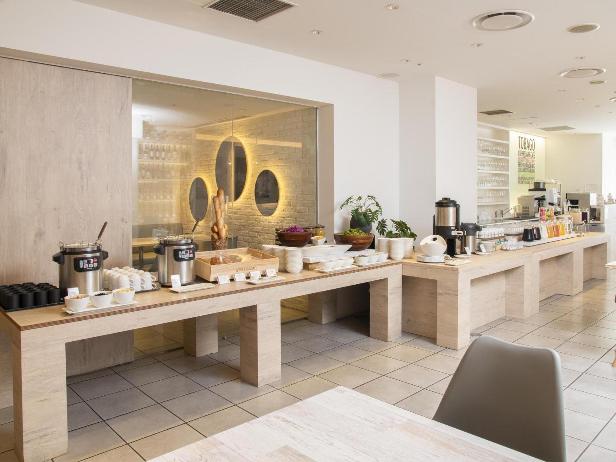 Hotel Plumm Yokohama  Extérieur photo